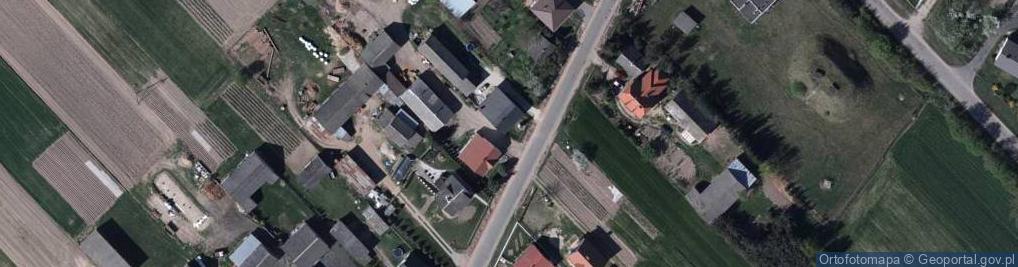 Zdjęcie satelitarne Kapliczka, Figura Świętych, Krzyż