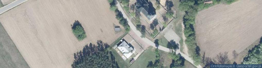 Zdjęcie satelitarne Kapliczka, Figura Świętych, Krzyż