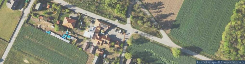 Zdjęcie satelitarne Kapliczka, Figura Świętych, Krzyż