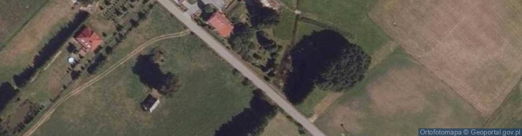 Zdjęcie satelitarne Kapliczka, Figura Świętych, Krzyż