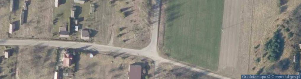 Zdjęcie satelitarne Kapliczka, Figura Świętych, Krzyż