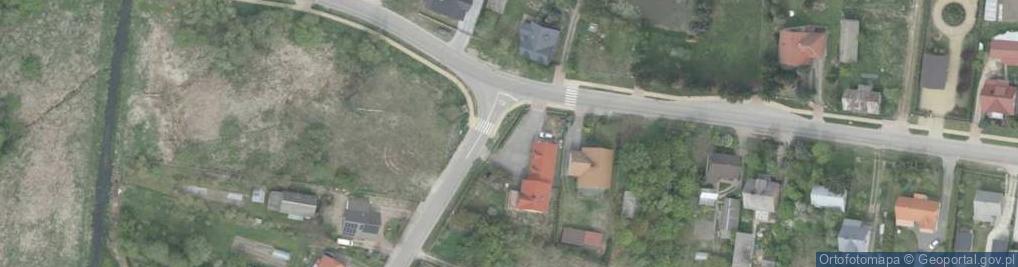 Zdjęcie satelitarne Kapliczka, Figura Świętych, Krzyż