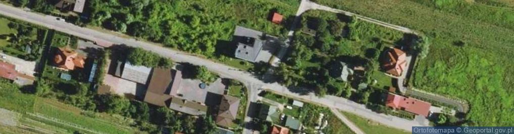 Zdjęcie satelitarne Kapliczka Maryjna z wotywną tablicą