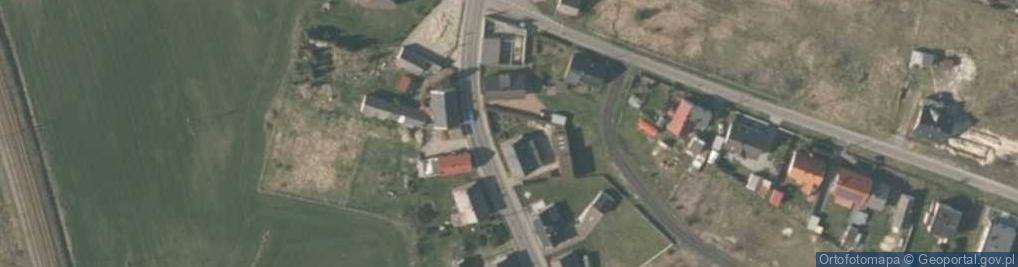 Zdjęcie satelitarne Kapliczka z figurą MB