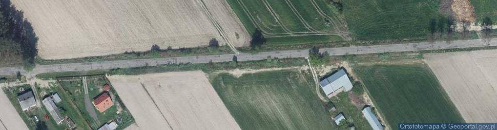 Zdjęcie satelitarne Metalowy krzyż