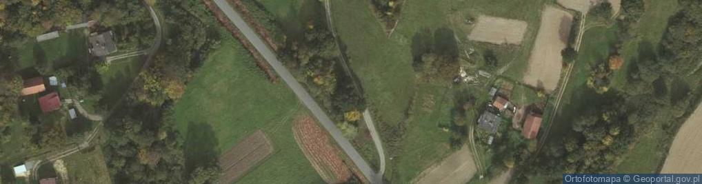 Zdjęcie satelitarne Murowana kapliczka Maryjna
