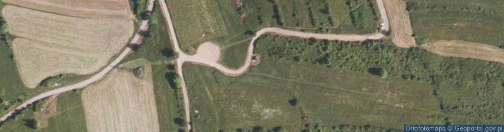 Zdjęcie satelitarne X Obnażenie z szat
