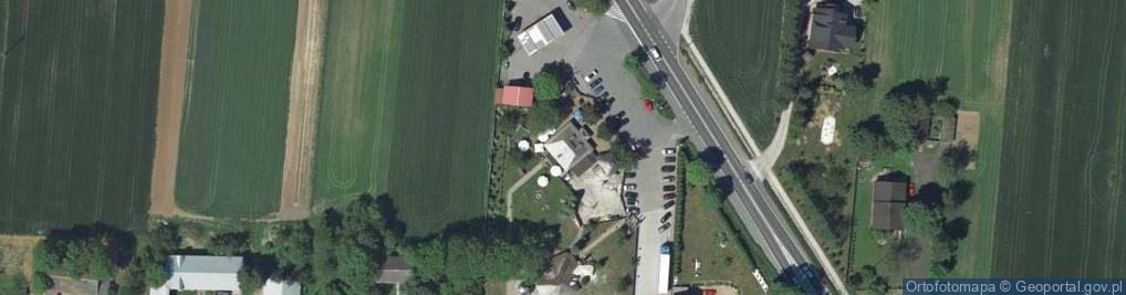 Zdjęcie satelitarne Karczma Dębowa Chata
