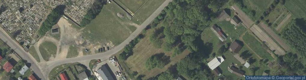 Zdjęcie satelitarne Cmentarz żydowski w Cieszanowie