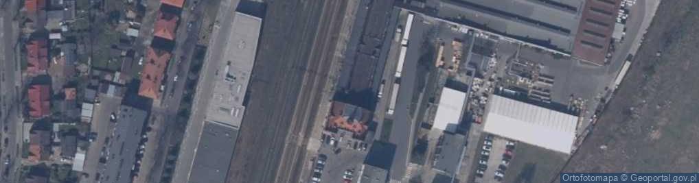 Zdjęcie satelitarne Niezwykły dworzec