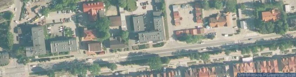 Zdjęcie satelitarne Komenda Powiatowa Policji w Suchej Beskidzkiej