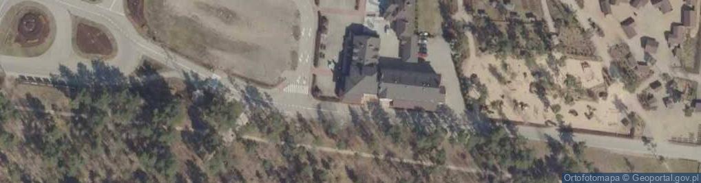 Zdjęcie satelitarne Centrum pielgrzymkowo-turystyczne Święta Woda