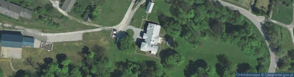 Zdjęcie satelitarne Zespół Pałacowo-Parkowy w Minodze