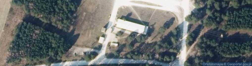 Zdjęcie satelitarne odkrywkowa kopalnia kredy