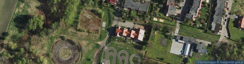 Zdjęcie satelitarne Akademia Tenisa Ziemnego