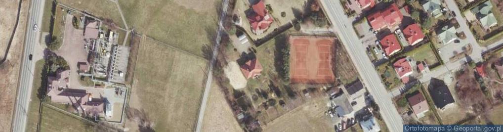 Zdjęcie satelitarne Korty tenisowe "MATI"