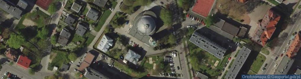 Zdjęcie satelitarne Kościół Najświętszego Serca Pana Jezusa w Raciborzu