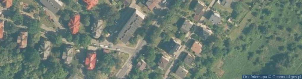 Zdjęcie satelitarne Parafia Matki Boskiej Ostrobramskiej w Chrzanowie