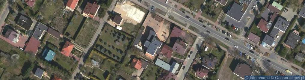 Zdjęcie satelitarne Dwujęzyczne Liceum Ogólnokształcące W Łomiankach
