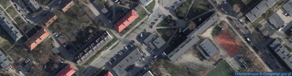 Zdjęcie satelitarne I Liceum Ogólnokształcące Im. Jędrzeja Śniadeckiego W Pabianicach