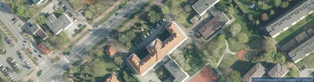Zdjęcie satelitarne I Liceum Ogólnokształcące Im.ks.a.j.czartoryskiego W Puławach