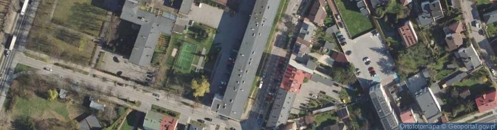 Zdjęcie satelitarne II Liceum Ogólnokształcące Im. Krzysztofa Kamila Baczyńskiego W Radomsku