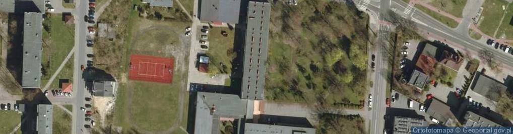 Zdjęcie satelitarne II Liceum Ogólnokształcące Imienia Mikołaja Kopernika W Łowiczu