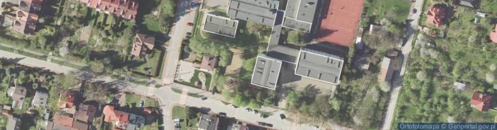 Zdjęcie satelitarne II Liceum Ogólnokształcące W Świdniku W Świdniku