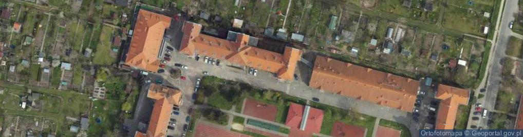 Zdjęcie satelitarne III Liceum Ogólnokształcące im. Jana Pawła II