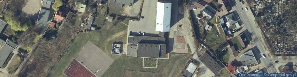 Zdjęcie satelitarne Liceum Ogólnokształcące Dla Dorosłych 'Edukator' W Ciechanowie