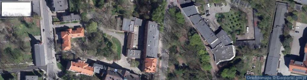 Zdjęcie satelitarne Liceum Ogólnokształcące Dla Dorosłych Izby Rzemieślniczej W Rybniku