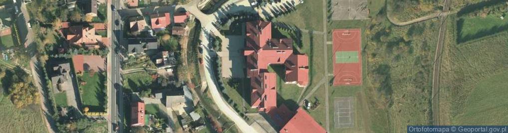 Zdjęcie satelitarne Liceum Ogólnokształcące Dla Dorosłych W Krynicy Zdroju