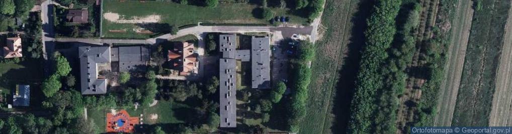 Zdjęcie satelitarne Liceum Ogólnokształcące Dla Dorosłych W Nałęczowie
