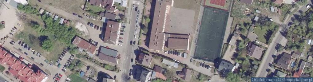 Zdjęcie satelitarne Liceum Ogólnokształcące Dla Dorosłych W Ostrowi Mazowieckiej