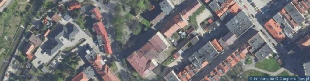 Zdjęcie satelitarne Liceum Ogólnokształcące Dla Dorosłych W Paczkowie