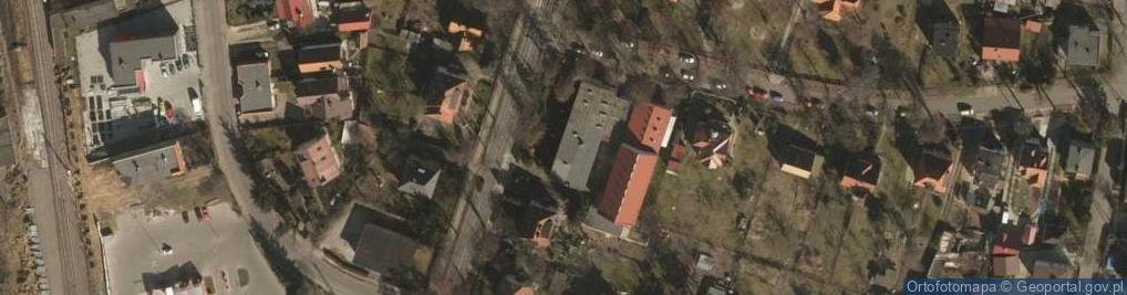 Zdjęcie satelitarne Liceum Ogólnokształcące Im Karola Holteia W Obornikach Śląskich
