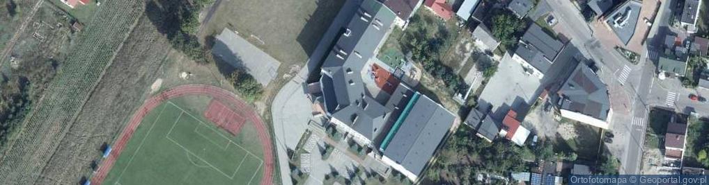 Zdjęcie satelitarne Liceum Ogólnokształcące Im. Mikołaja Kopernika W Czernikowie