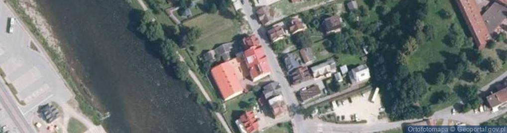 Zdjęcie satelitarne Liceum Ogólnokształcące Im. Stefana Żeromskiego W Krościenku nad Dunajcem