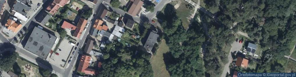 Zdjęcie satelitarne Liceum Ogólnokształcące Przy Prywatnym Zespole Szkół W Czarnkowie.