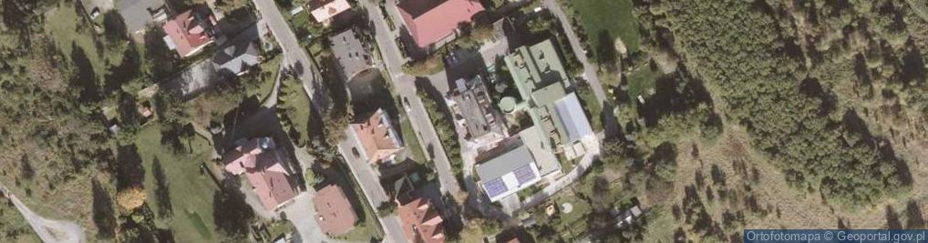Zdjęcie satelitarne Liceum Ogólnokształcące Specjalne Przy Szpitalu Uzdrowiskowym Dla Dzieci 'Jagusia' W Kudowie-Zdroju