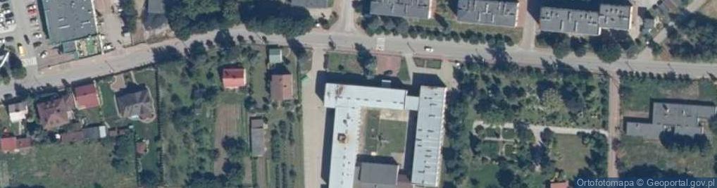 Zdjęcie satelitarne Liceum Ogólnokształcące W Nowym Mieście nad Pilicą