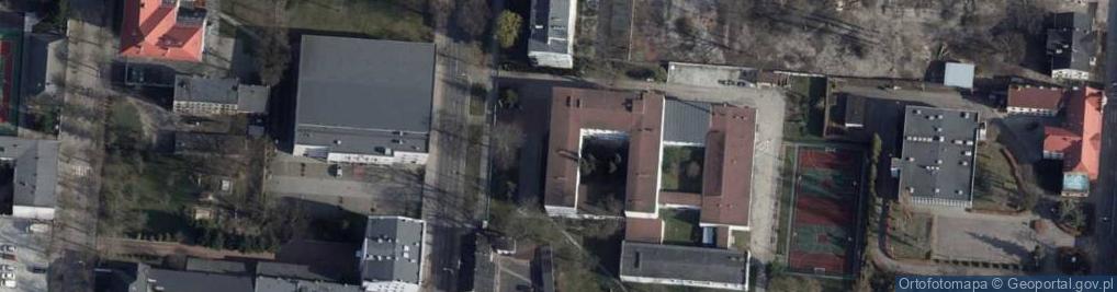 Zdjęcie satelitarne Liceum Ogólnokształcące W Pabianicach