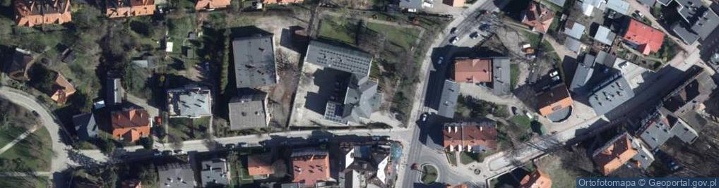 Zdjęcie satelitarne Liceum Ogólnokształcące W Szczawnie Zdroju