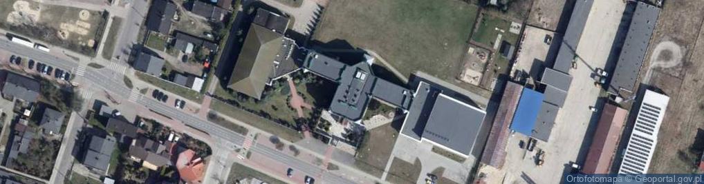 Zdjęcie satelitarne Liceum, Powiatowy Zespół Edukacyjny