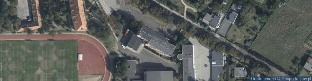 Zdjęcie satelitarne Liceum Profilowane Nr 3 Im. Jana Henryka Dąbrowskiego W Środzie Wlkp.