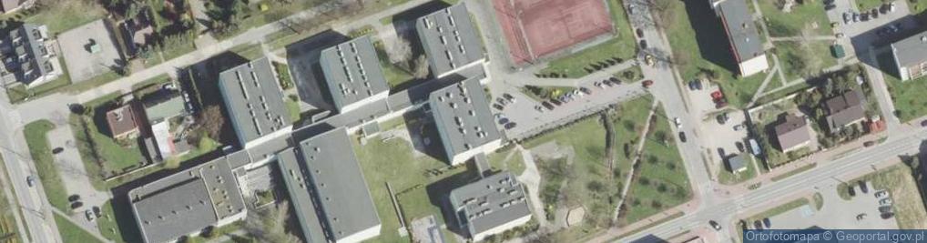 Zdjęcie satelitarne Niepubliczne Liceum Ogólnokształcące Dla Dorosłych W Skarżysku-Kamiennej Centrum Edukacji Zawodowej