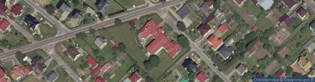 Zdjęcie satelitarne Niepubliczne Liceum Ogólnokształcące Twp Im. Hetmana Jana Zamoyskiegow Krasnymstawie