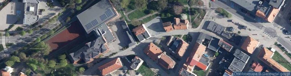 Zdjęcie satelitarne Prywatne Liceum Ogólnokształcące Dla Dorosłych 'Twoja - Szkoła' W Dzierżoniowie