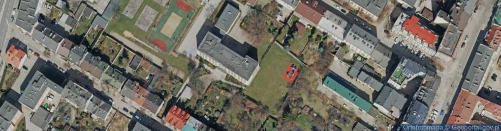 Zdjęcie satelitarne Prywatne Liceum Ogólnokształcące Dla Dorosłych W Kielcach