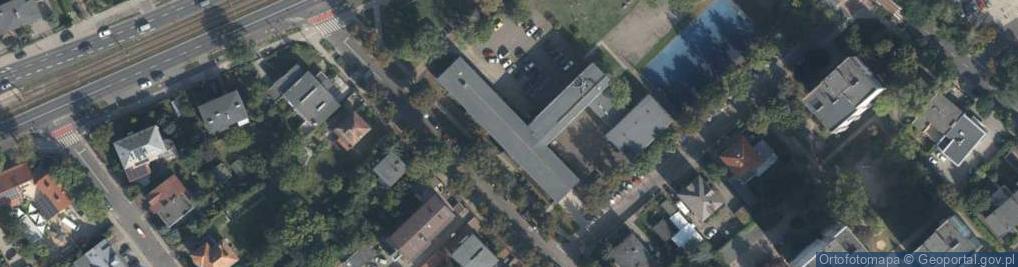 Zdjęcie satelitarne Publiczne Liceum Ogólnokształcące Dla Dorosłych Fundacji Bahtałe Roma